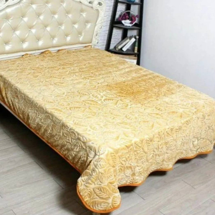 پتوی دو نفره ترولاو وارداتی مخمل برجسته